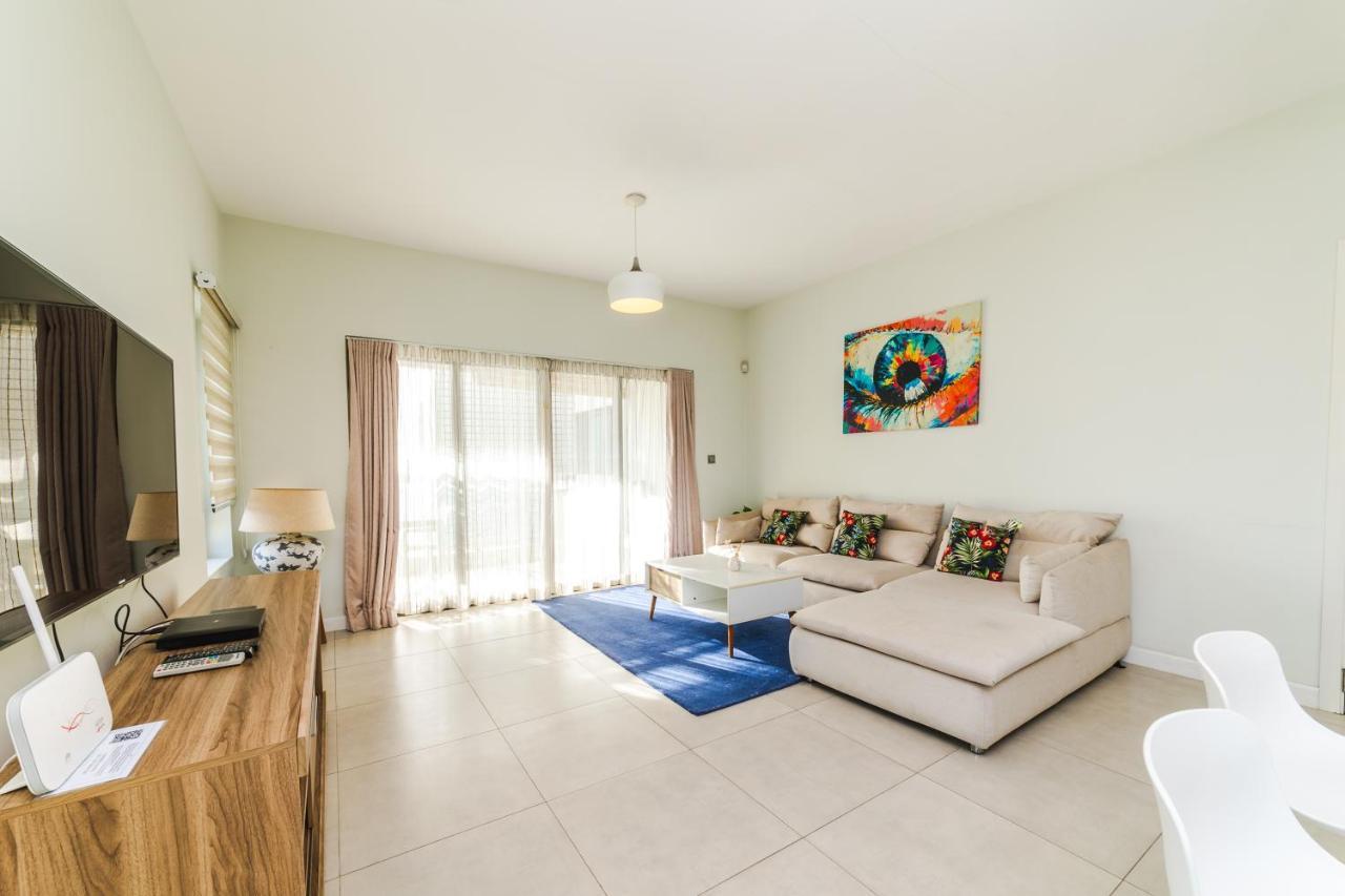 Beachcove Apartment 9 In Pereybere Pereybere Beach Buitenkant foto